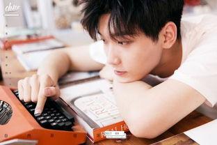 邢昭林胖子照片,颠覆形象，新风格引热议